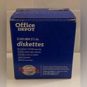 2 HD IBM 3½ in. diskettes (20) Open box